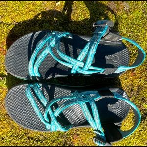 Chaco Big Kids ZX1 Ecotread Size 4